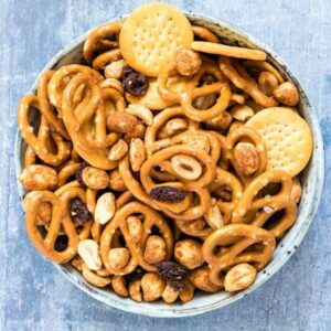 Cheese and Pretzel Snack Mix